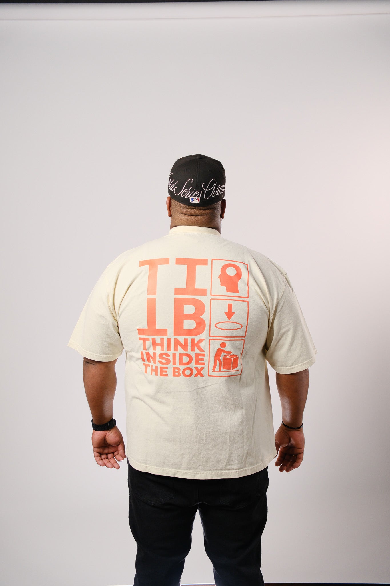 SIGNAGE Tee Cream